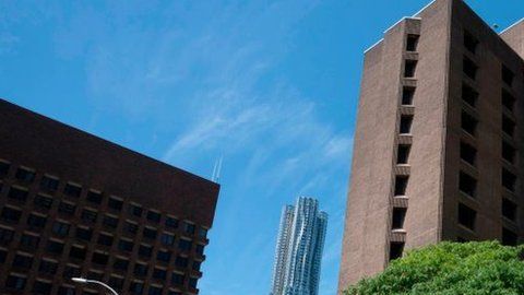 108293196_gettyimages-1160676082