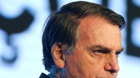 Bolsonaro afirma que las mayores sospechas por los incendios recaen sobre las ONG.