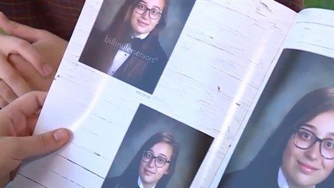 Holley Gerelds no salió retratada en su anuario por llevar traje de hombre.