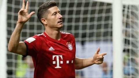 Robert Lewandowski anotó uno de los mejores goles de esta semana en Europa.