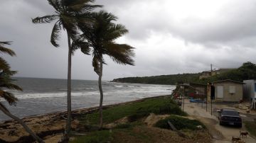 Playa de El Negro en Yabucoa, Puerto Rico, por donde se esperaba la entrada del huracán.