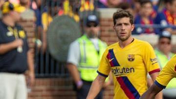 El francés Ousmane Dembelé no ha rendido en el Barcelona, pero aún tiene mucho cartel en el fútbol francés.