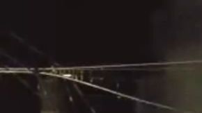 Bomberos en la escena