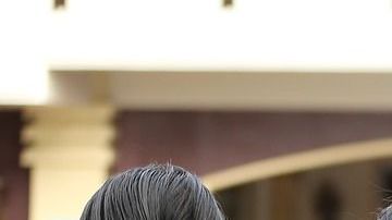 La novia no quería que su amiga arruinara las fotos por su aspecto.