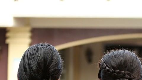 La novia no quería que su amiga arruinara las fotos por su aspecto.