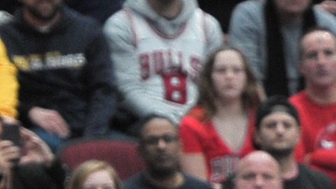Los Bulls de Chicago juegan su primer partido de pretemporada en casa el lunes 7 de octubre. (Javier Quiroz / La Raza)