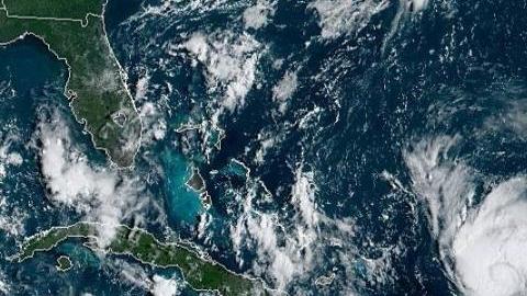 Expertos pronosticaron el  fortalecimiento del huracán Dorian en los próximos días.