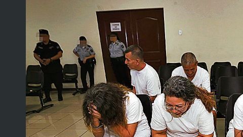 Los vinculados a la MS-13 escucharon ayer, entre risas, el testimonio de "Padrino".