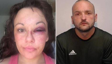 A su pareja no le parecía que platicara con sus amigos.