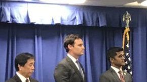 El Fiscal del Distrito Central de California presentó los cargos durante una conferencia de prensa.