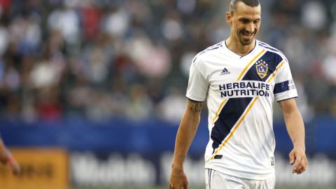 El sueco Zlatan Ibrahimovic marcó dos goles en la última edición del LAFC vs Galaxy LA.