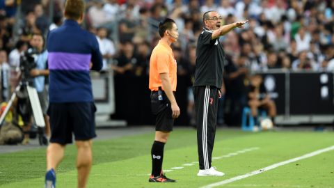 Sarri tiene 60 años y no estuvo este lunes al frente del entrenamiento del campeón de Italia