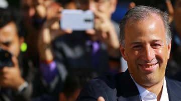Meade salió a decir que es un término frívolo para quienes padecen problemas de la piel.