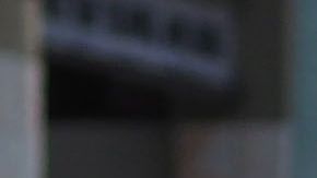 Turistas y residentes hacen uso de los monopatines eléctricos en Santa Mónica, California.