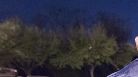 ICE iba por un inmigrante, pero éste salió por la puerta trasera de una corte.