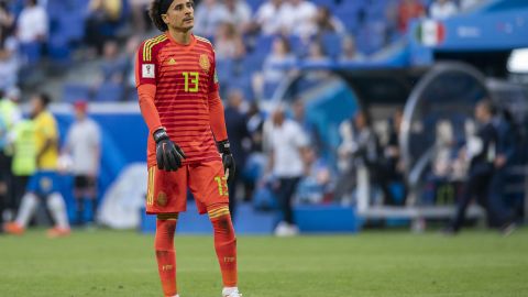 Guillermo Ochoa no podrá usar el número 13 en su regreso a la Liga MX.