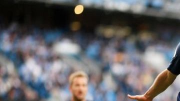 El brasileño marcó el empate definitivo a 19 segundos de entrar a la cancha.