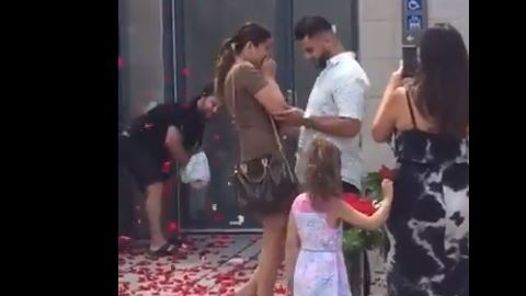 ¿Quién haría algo así por sus amigos?