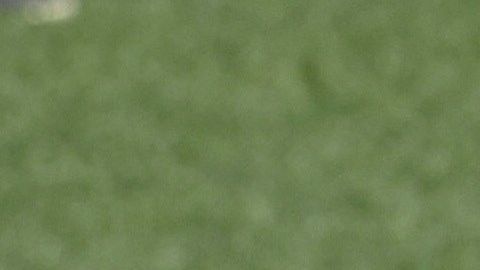 Los jugadores del Real Madrid bromean durante un entrenamiento previo al partido contra el Villarreal.