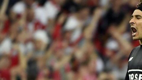 Memo Ochoa es un ídolo en Bélgica y tiene posibilidades de emigrar a otra Liga.