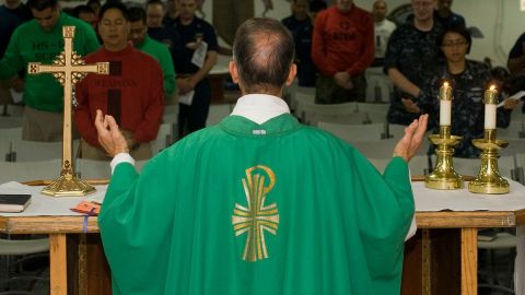 Al parecer, llegar a ser cardenal podría ser muy beneficioso para tus finanzas personales.