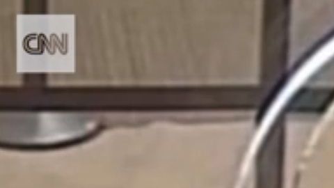 El sospechoso llevó una nota para robar el banco.