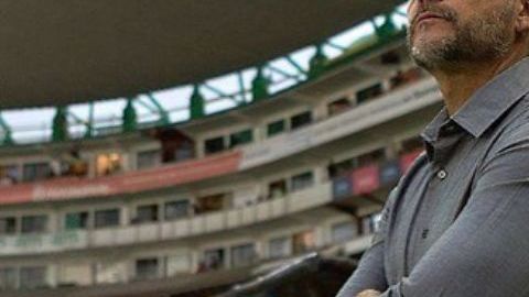 Morelia anunció que Javier Torrente dejó de ser técnico del equipo.