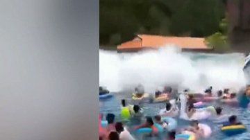 La ola puso a muchos con la cabeza bajo el agua, al voltearlos.