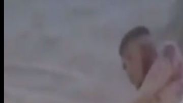 VIDEO: Narcos ejecutan a balazos y entierran a su víctima en zona peleada por tres Chapos