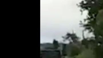 VIDEO Sicarios rondan calles en camiones artillados y vestidos de militares