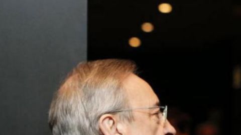 Zidane habría amenazado a Florentino Pérez con irse del equipo si no arma la plantilla que pidió.