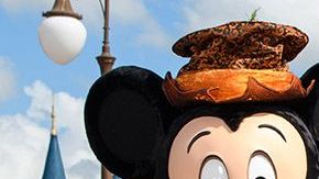 Adamari L��pez y Alaïa en Disney World