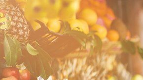 Mantener una hidratación óptima, evitar una vida sedentaria y consumir jugos verdes, son pequeños hábitos que ayudan a eliminar gradualmente el estreñimiento.