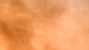 What3words divide el mundo en 57 billones de cuadrados de 3x3 metros, a los que asigna una dirección única de tres palabras.