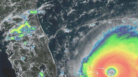 Dorian muestra un ojo bien definido, señal de su intensificación.
