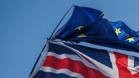 Tres años después del referéndum sobre el Brexit, Reino Unido no ha logrado concretar la salida de la UE.