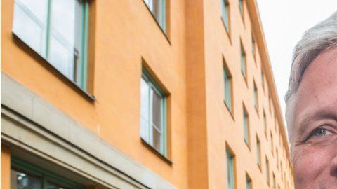 108856379_gettyimages-1158974760