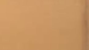 Pareja mantiene relaciones sexuales a plena luz el día en la calle.