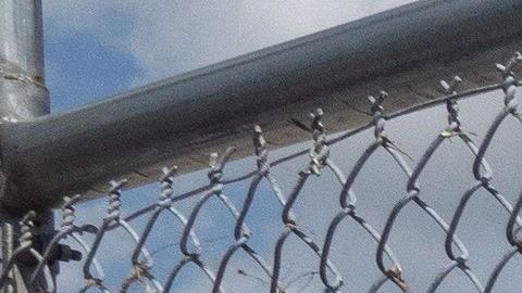 Residentes de Bahamas intentando salir del país.