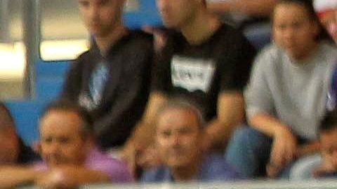 GRAF9283. EIBAR, 26/09/2019.- El delantero del Sevilla Lucas Ocasmpos (C) celebra su gol ante el Eibar, el primero del equipo, durante el partido de la sexta jornada de Liga que disputan en el estadio Ipurua. EFE/ Miguel Toña