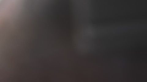 La mujer se enamoró del DJ de su boda.