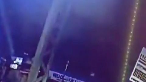 El momento en que el ciclista es atropellado.