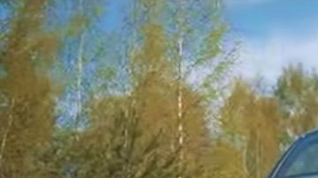 Un programa de YouTube en Rusia alteró un Bentley para parecer un tanque