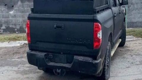 Cártel del Noreste pierde a ocho sicarios, entre ellos tres mujeres y una troca blindada