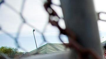 El mexicano tenía una programada cita en corte para tratar su deportación.