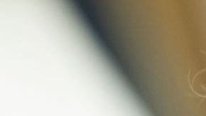 Los demócratas quieren que apoye leyes aprobadas en la Cámara de Representantes.