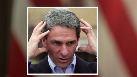 Trump dijo que podría suspender la "ciudadanía por derecho" con una orden ejecutiva.