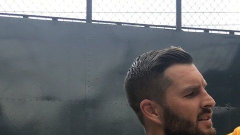 El pequeñito tuvo un día inolvidable junto al ídolo de los Tigres