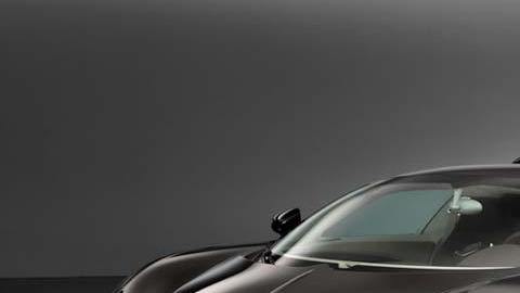 'La voiture noire' Es celebrada en su color original: negro