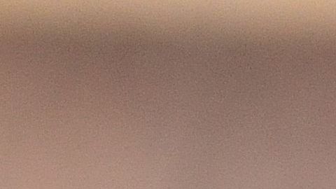 La mejor manera de mantener limpio el colón es llevar una alimentación balanceada, beber suficiente agua y realizar actividad física de manera constante. Complementario a esto la jugoterapia es un excelente aliado.